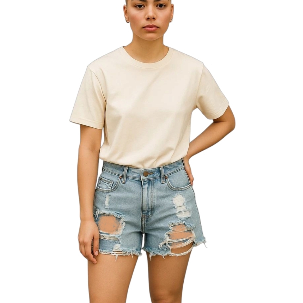 Carmar Distressd Denim Shorts in Light Wash Size 25